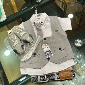 BNWT 5 PC SUIT SET BOYS